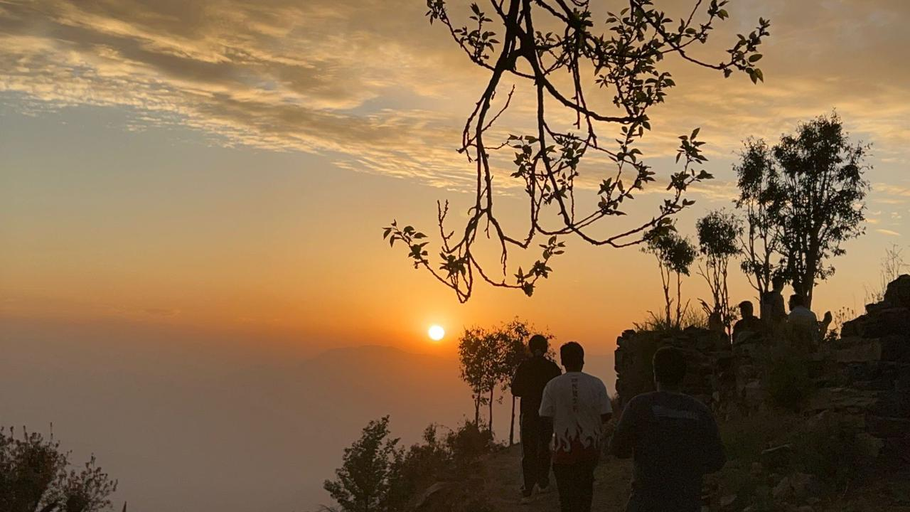 Nag Tibba Trek - Photo 2